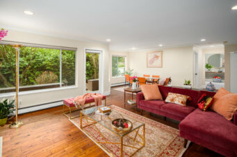 1420 25th Street, West Vancouver - MEDITERRANEAN STYLE DUNDARAVE FAMILY HOME!